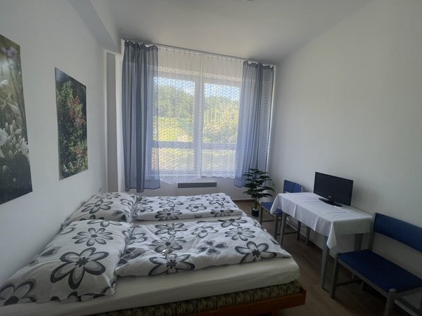 2-lôžková izba bez lodžie, nižší štandard